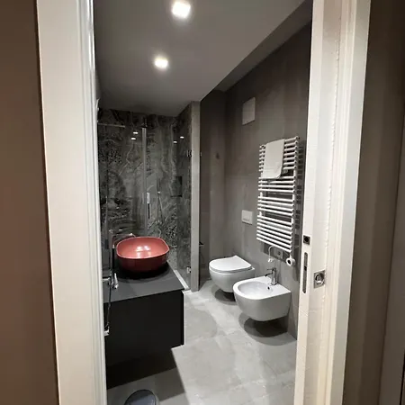 Rachel Apartment